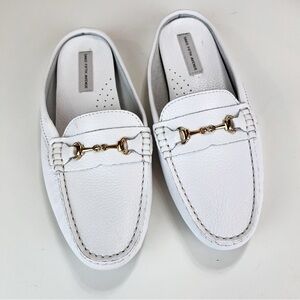 Saks Fifth Avenue White Leather Mules with Gold Horsebit Detail Size 8 Old Money